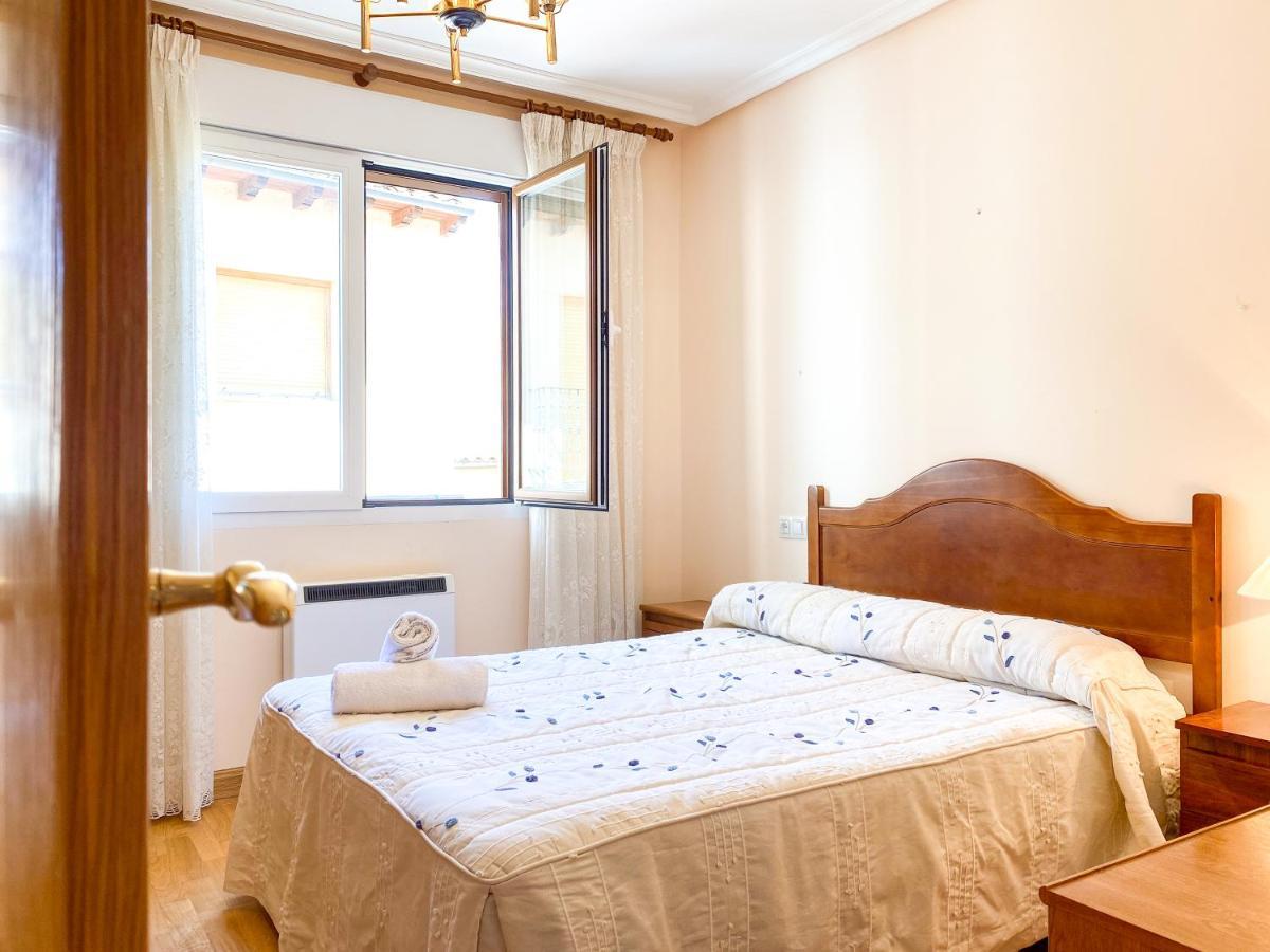 Vivienda Turistica Los Leones แบร์ลังกา เด ดูเอโร ภายนอก รูปภาพ
